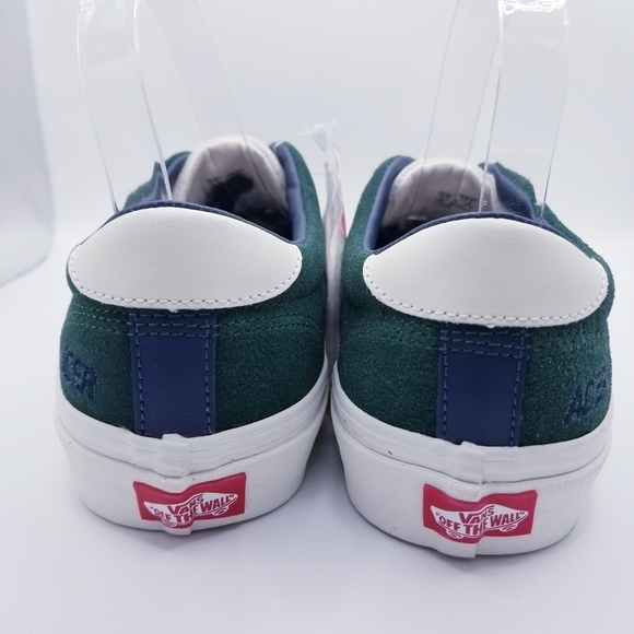 Vans Acer Ni SP Ultracush Dark Green Suede Sneakers NWT Men 9 Women 10.5 - Picture 9 of 11